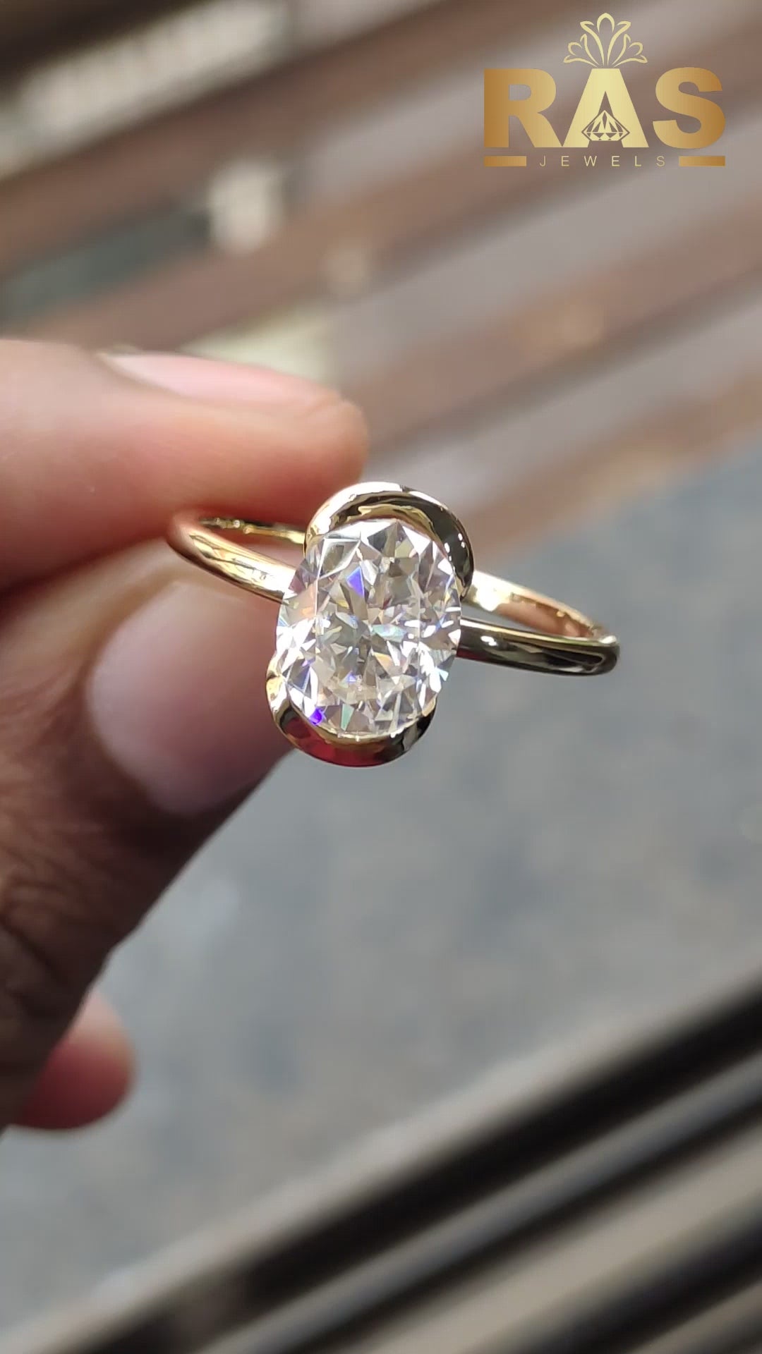 Moissanite Engagement ring